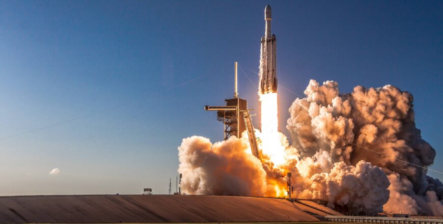 Rocket science Course- Falcon Heavy Flight liftoff