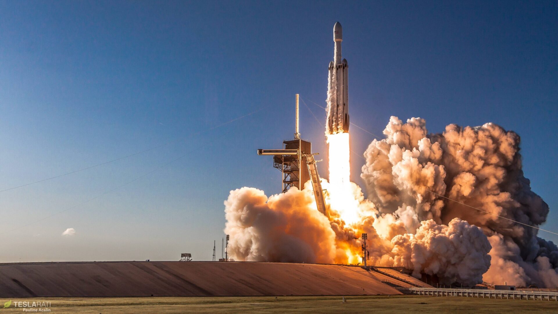 Rocket science Course- Falcon Heavy Flight liftoff